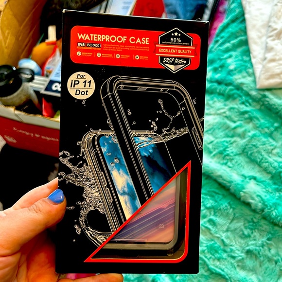 Water proof case - Picture 1 of 2